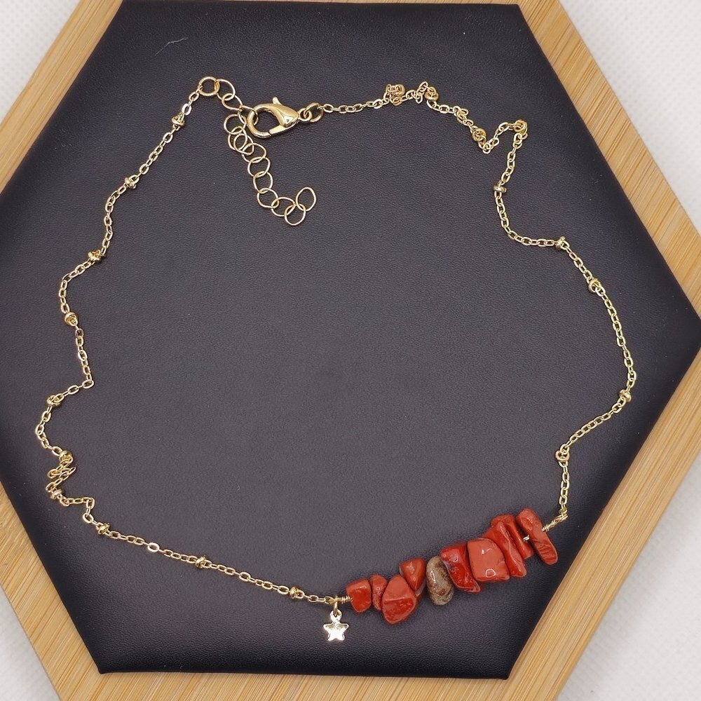Natural Red Stone‎ Chips Birthstone Necklace (January, NWOT)